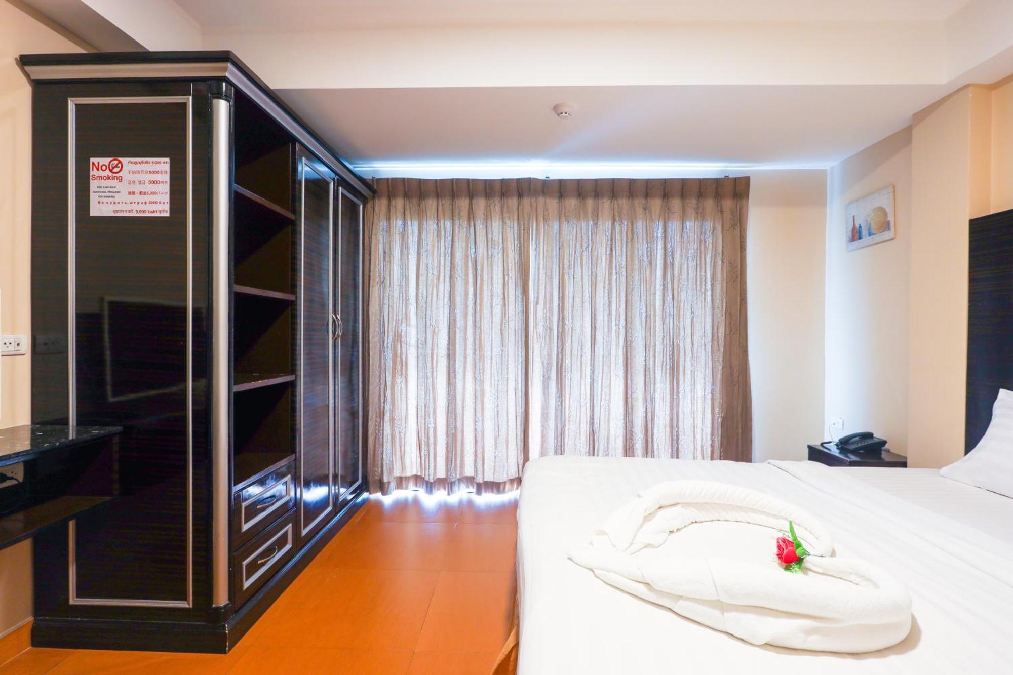 Land Royal Residence Pattaya Luaran gambar