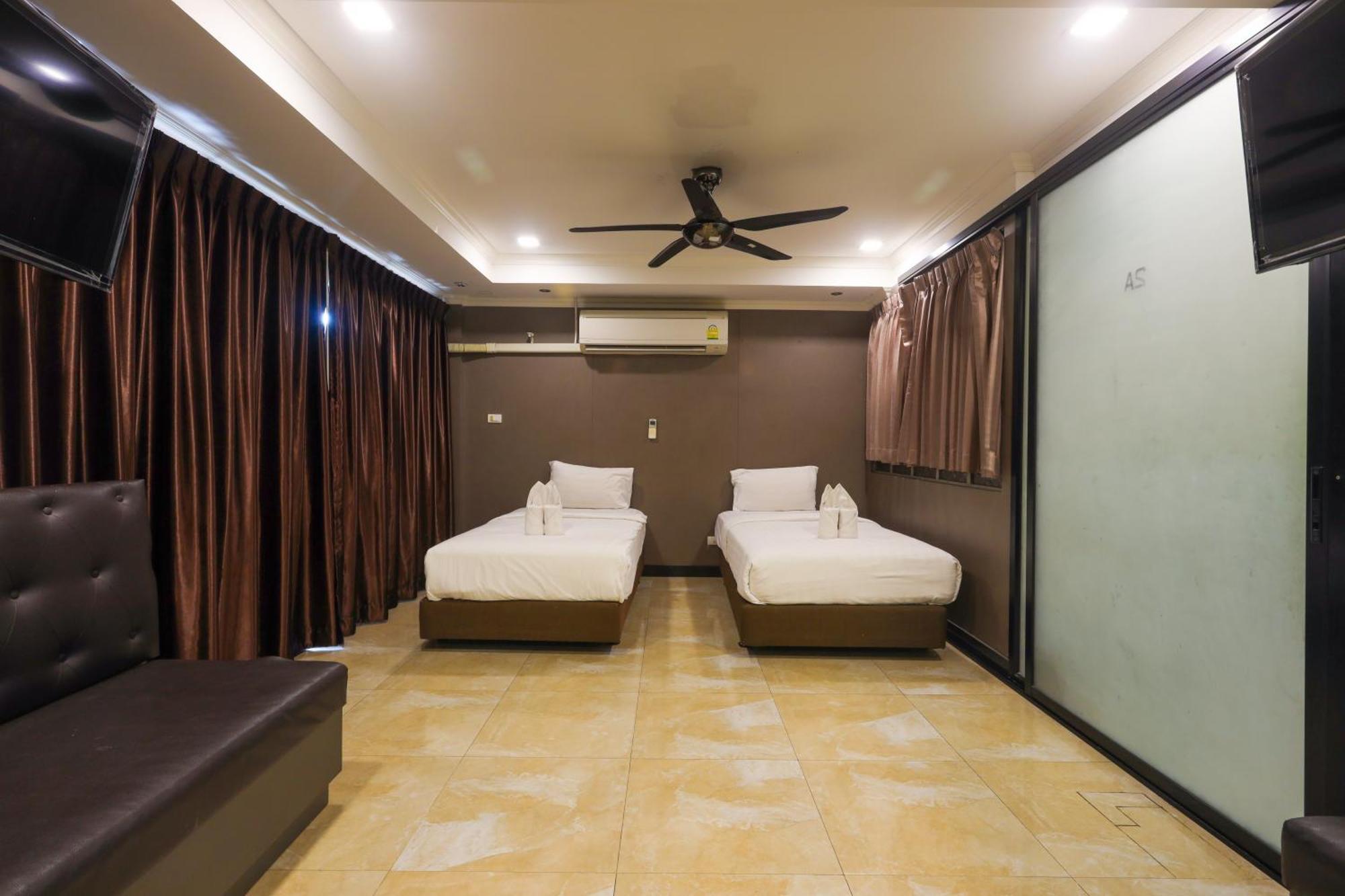 Land Royal Residence Pattaya Luaran gambar