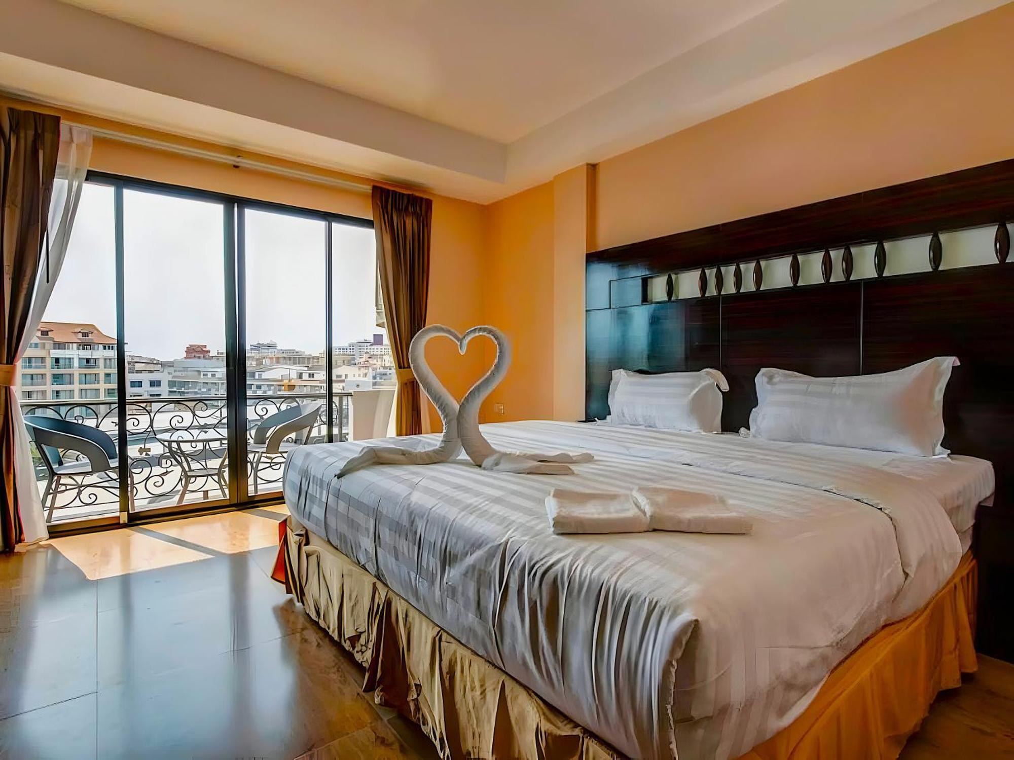 Land Royal Residence Pattaya Luaran gambar