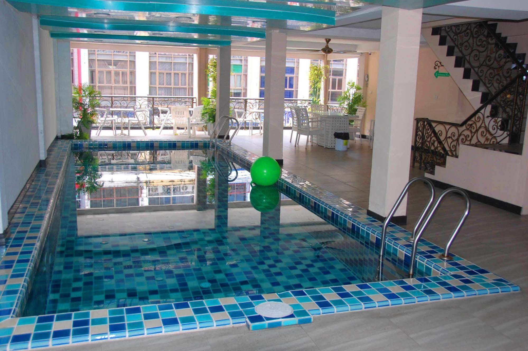 Land Royal Residence Pattaya Luaran gambar
